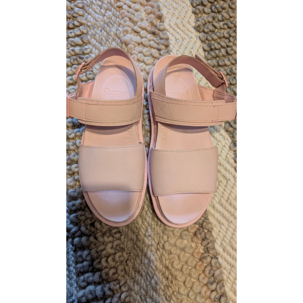Dr. Martens Voss II Sandals Leather Platform Buckle Straps size 9 chalk pink